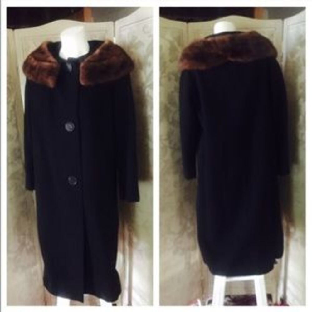 Vintage Long Black Winter Coat w Mink Fur Collar